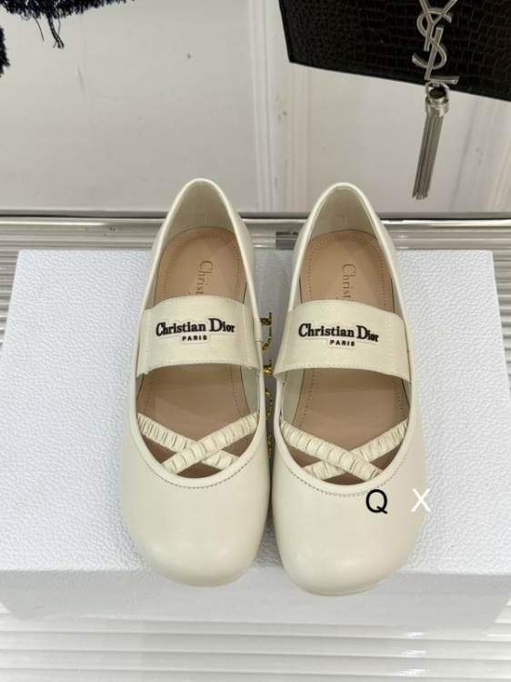 Picture of Dior Shoes _SKUDiorsz35-40JX10013411